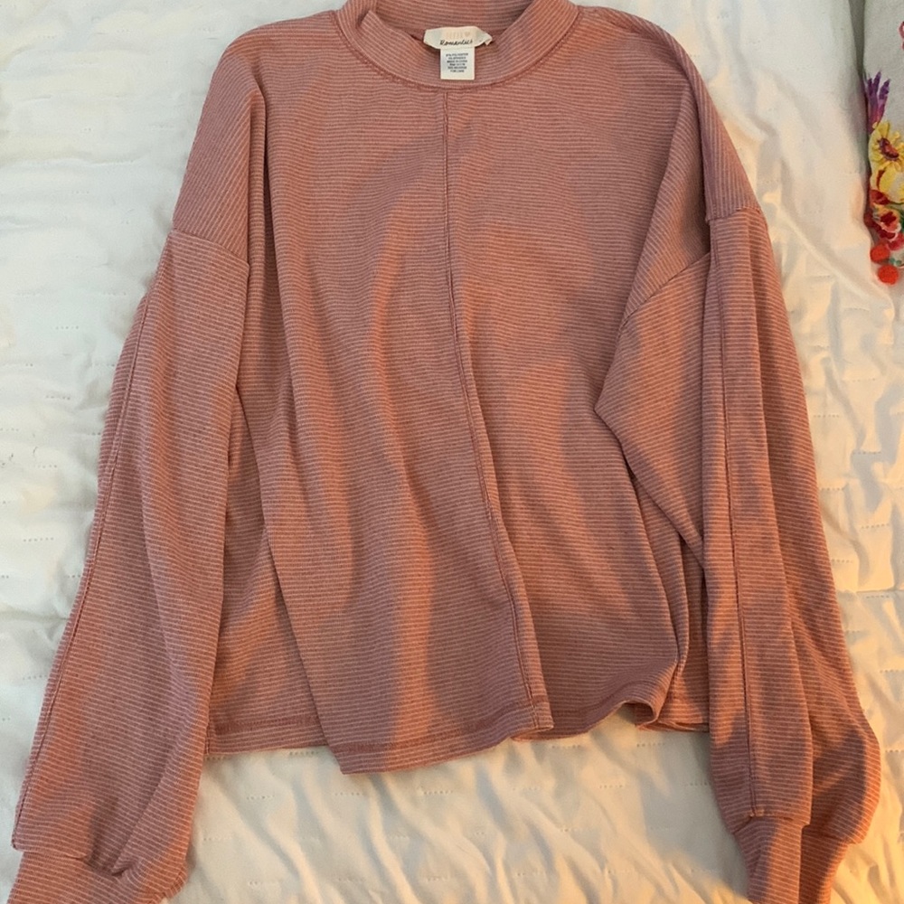 Long sleeve pink top